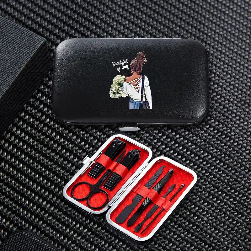 Набір манікюрний з 7 предметів у футлярі. Набір для манікюру та педикюру в чохлі (чорний)