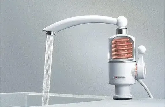 Проточний водонагрівач Water Heater миттєвий нагрівач води,міні бойлер