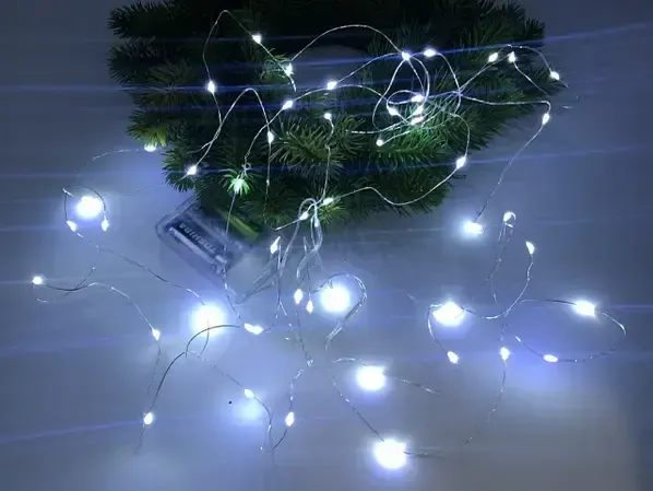 Гірлянда роса нитка світлодіодна 3 м на батарейках для дому холодний білий