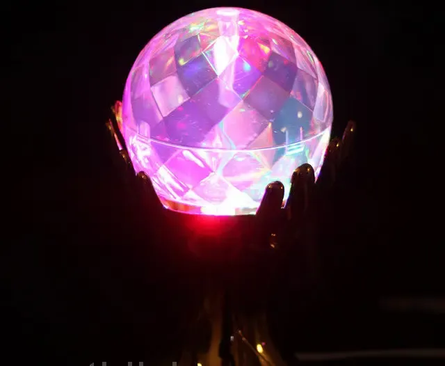 Світлодіодна Диско-лампа-нічник, RHD-17 Куля в руках
