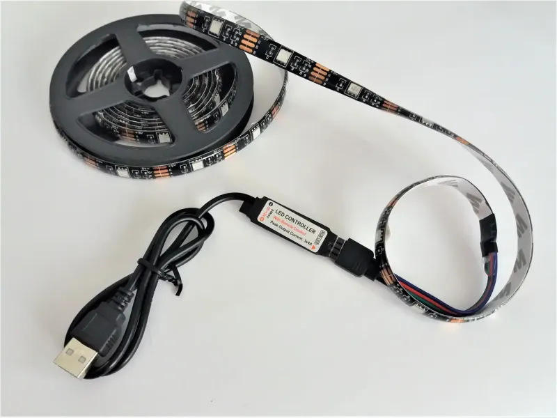 Стрічка світлодіодна RGB 5050 5м з пультом для підсвічування телевізора, монітора, меблів від USB