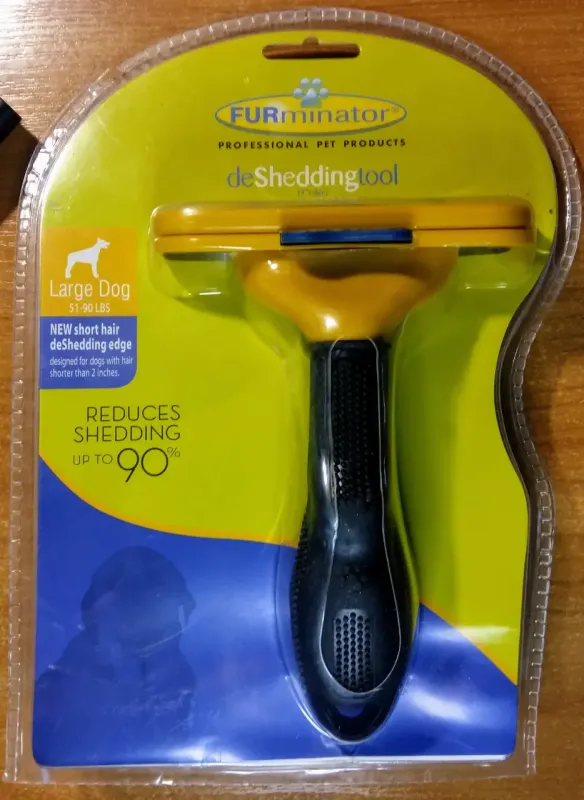 Фурмінатор для довгошерстих собак та кішок з кнопкою Furminator Short Hair Large 10 см