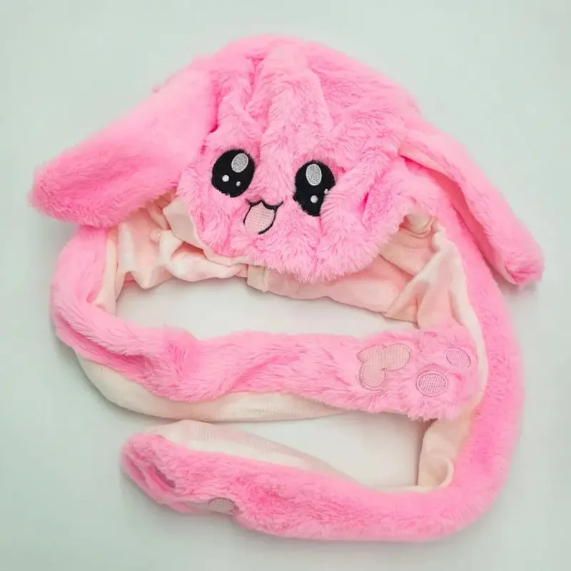 Шапка, що світиться з вушками, що рухаються.