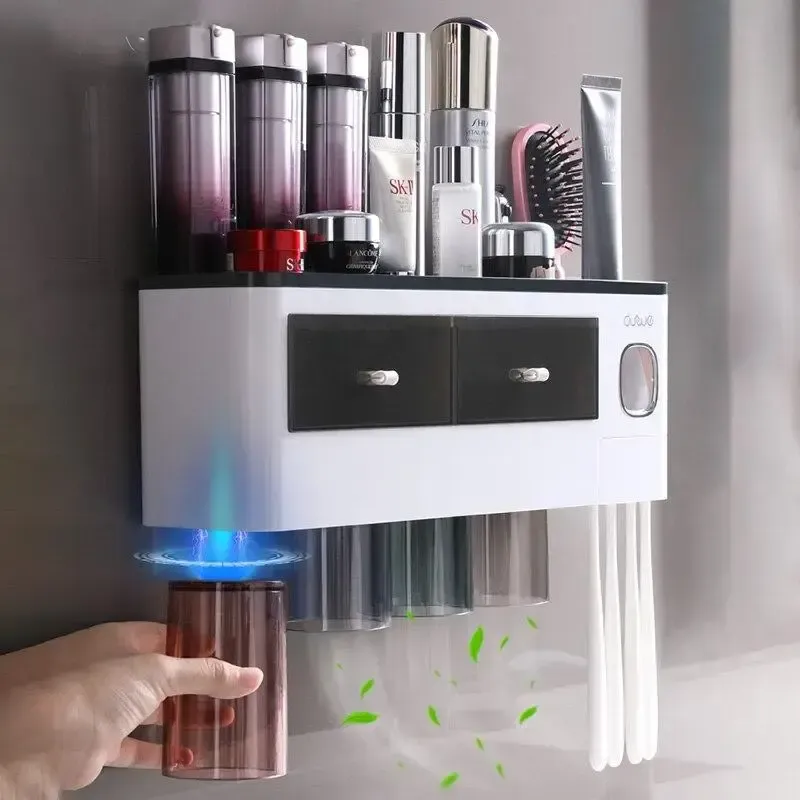 Диспенсер-полиця для зубного приладдя з 4 склянками