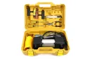 Автомобильный двухпоршневый компрессор с набором инструментов в кейсе YELLOW