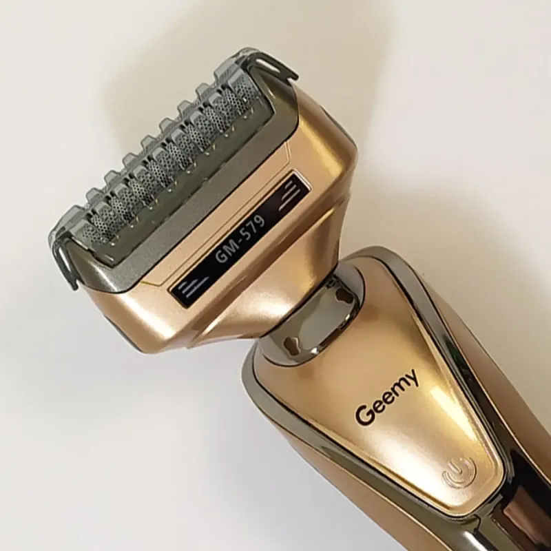 Бритва триммер 3 в 1 Geemy GM-579 на акумуляторі універсальна з насадками для стрижки бороди носа вух