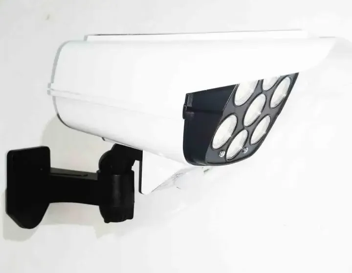 Вуличний ліхтар на сонячній батареї з датчиком руху та пультом JLP-2178 Ліхтар-прожектор у вигляді камери