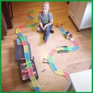 Меджик Трек на 220 деталей Світиться Magic Tracks