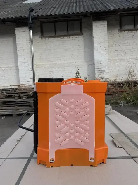 Обприскувач акумуляторний DOZER 12 літрів, Ранцевий електричний обприскувач для саду CL-12А