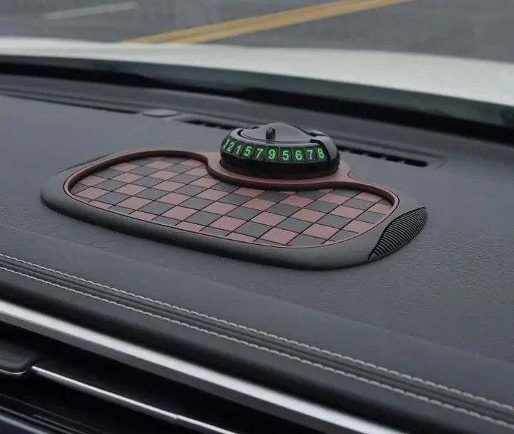 Багатофункціональний автомобільний килимок 3-в-1 з утримувачем телефону та паркувальною табличкою для панелі авто