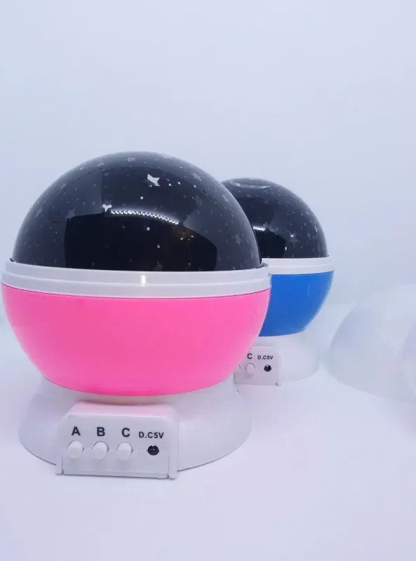 Нічник-проектор зоряного неба обертовий Star master, круглий нічник, проектор, круглий нічник, старий майстер