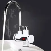 Нижнє Проточний водонагрівач з LCD екраном , водонагрівач, кран