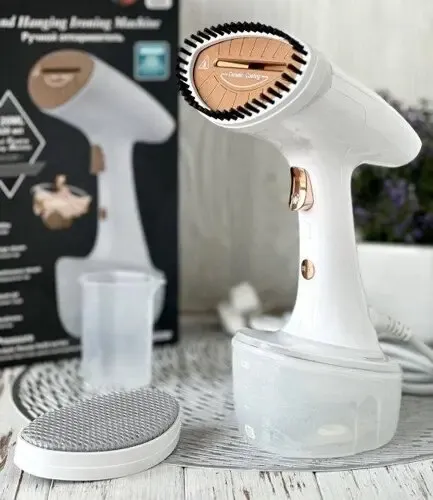 Потужний вертикальний ручний відпарювач RAF 7046W з функцією дезінфекції одягу, 1600Вт, 30г/хв.