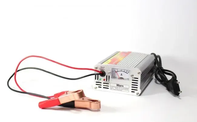 Акумуляторна зарядка Battery Charger 10A MA-1210A