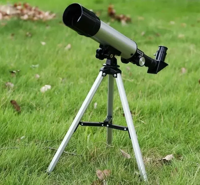 Астрономічний телескоп для спостережень за космосом зі штативом UKC A36050