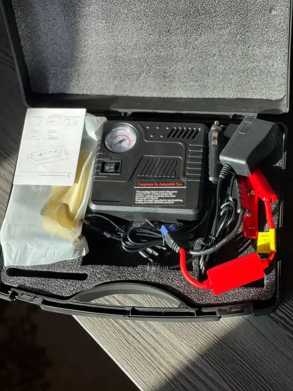 Автомобільний зарядний пристрій 50800 мАг із компресором 10 бар, EQUUS / Пусковий пристрій для авто