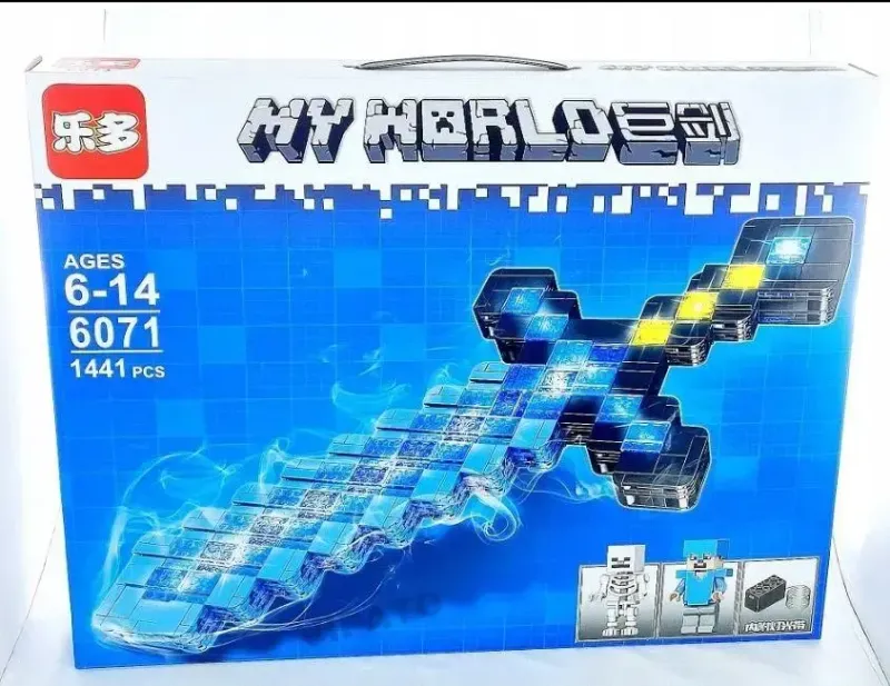 Дитячий конструктор Minecraft MyWorld діамантовий меч Майнкрафт з підсвічуванням 1441 деталь конструктор