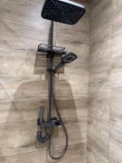 Душова система з термостатом, настінне кріплення, цифровий дисплей