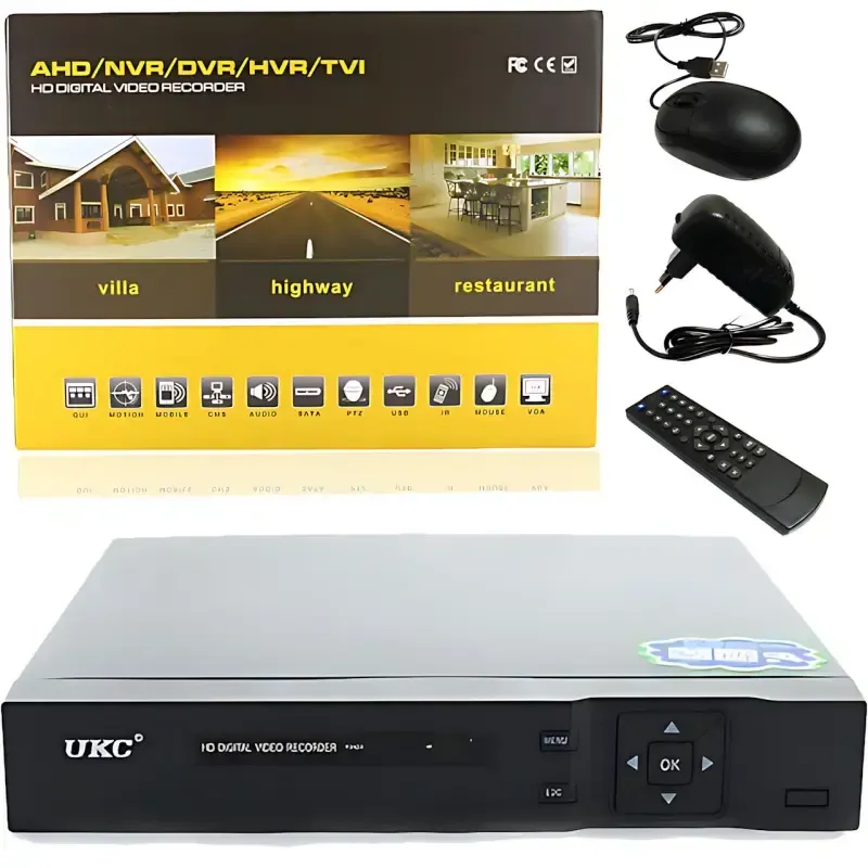 DVR реєстратор BNC/V-OUT 4 канальний UKC CAD 1204 AHD 4 cam чорний