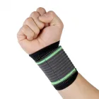 Еластичний фіксатор зап'ястя (напульсник) регульований бандаж зап'ястя