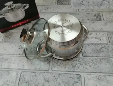 Каструля UNIQUE UN-5006 (4,5л)