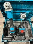 Комплект 2в1  акумуляторна болгарка і акумуляторний гайковерт в комплекті 2 акумулятори 21v 4.0ah з зарядкою, у великому міцному пластиковому кейсі