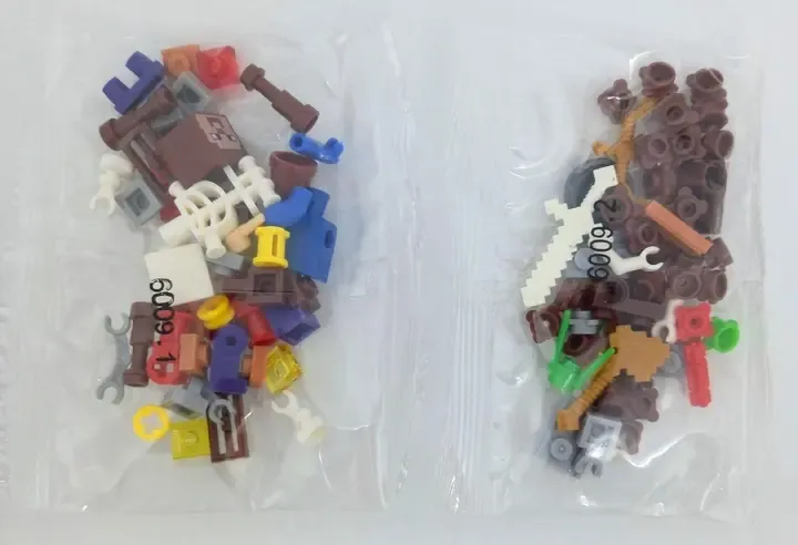 Конструктор LEGO Minecraft Небесна вежа