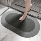 Килимок для ванни вологопоглинаючий Home 50 x 80 см, овальний