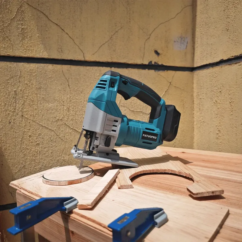 Лобзик акумуляторний  21В 6 Ач Безщітковий