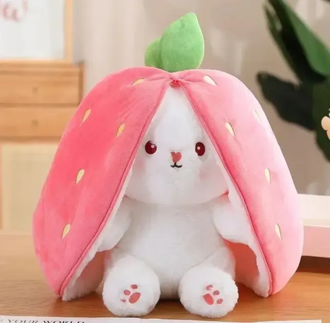 М'яка іграшка кролик-трансформер зайчик у полуниці