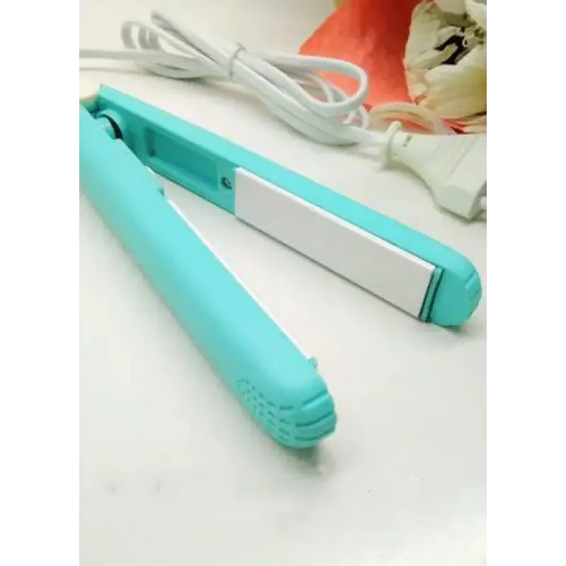 Міні-праска Гофре для волосся у пластиковому контейнері