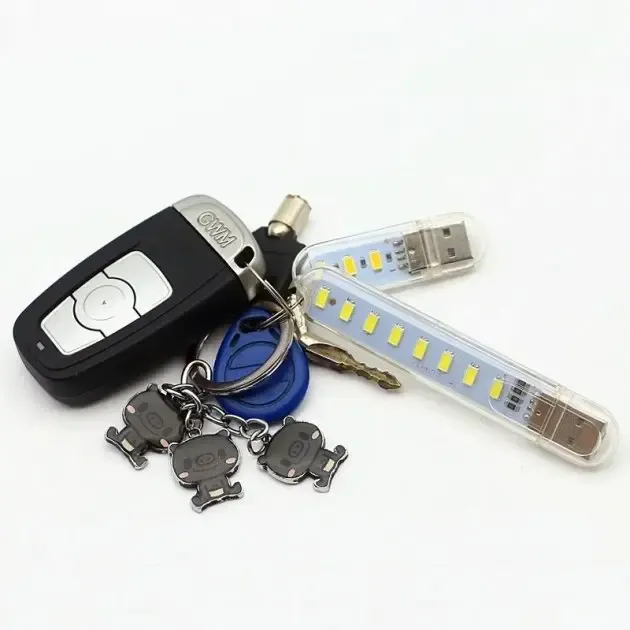 Міні ліхтарик на 8 світлодіодів, USB лампа, LED світильник (холодне біле світло)