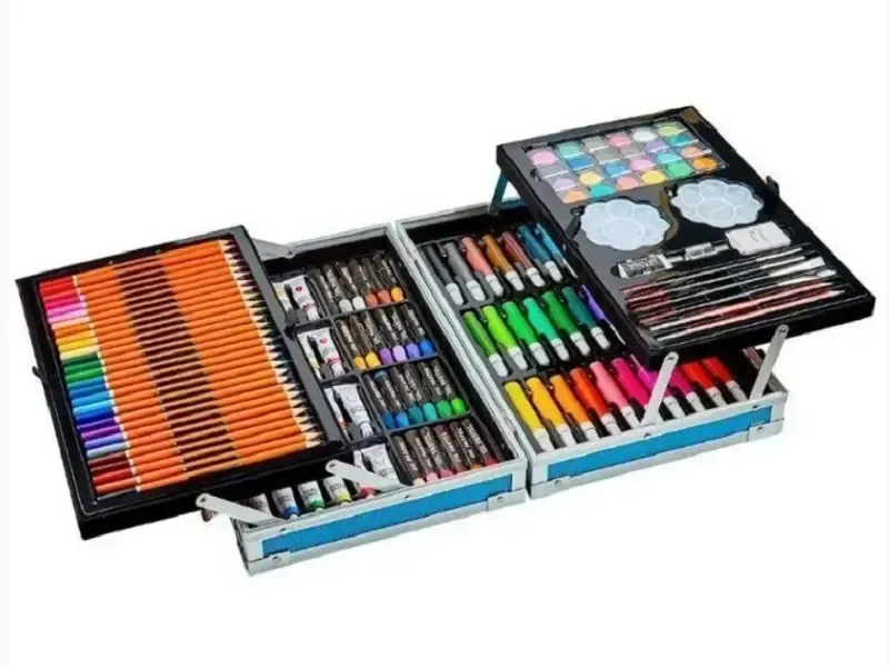Набір для малювання 145 предметів в алюмінієвій валізці