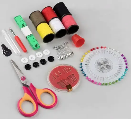 Набір для шиття Insta Sewing Kit Tasy to Thread