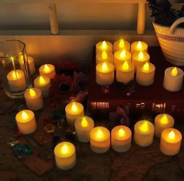 Набір електронних світлодіодних свічок на батарейках, 24 шт
