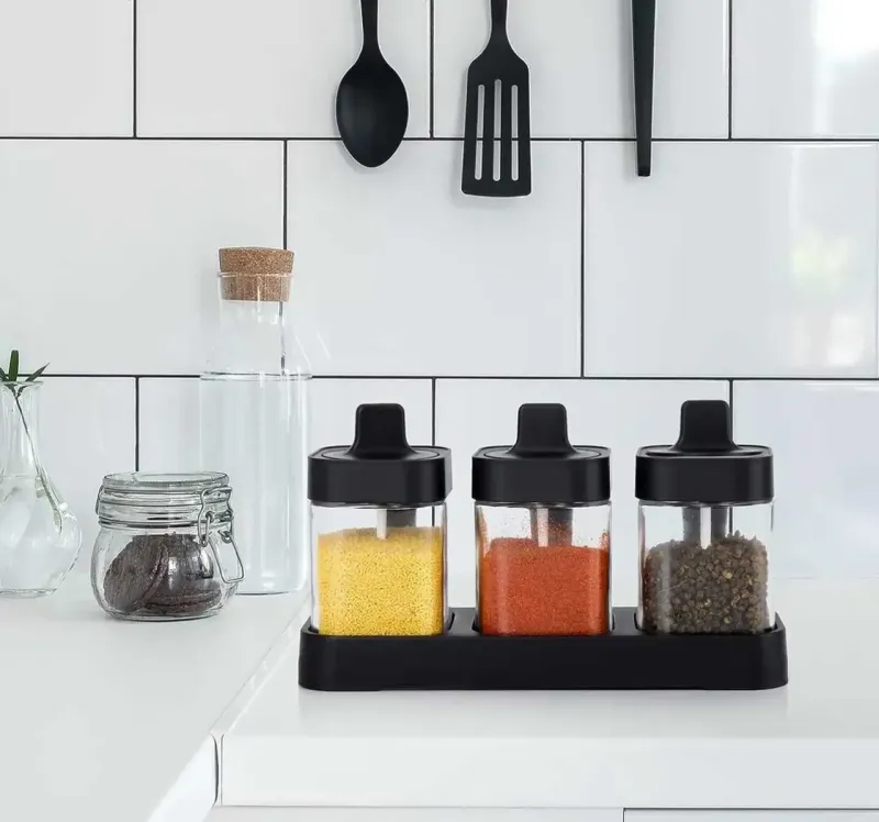 Набір контейнерів для зберігання приправ та спецій з ложкою Seasoning Bottle Set 3 відсіку по 400 мл