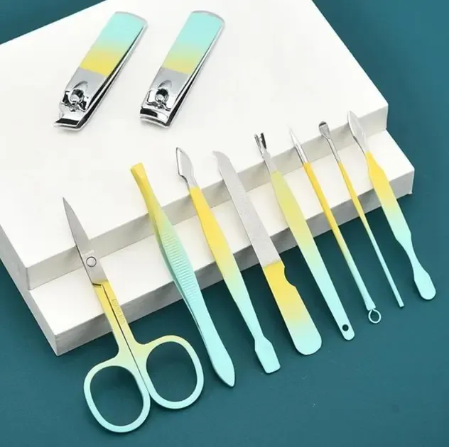 Набір професійний для манікюру/педикюру на 10 предметів м'ятно-жовтий