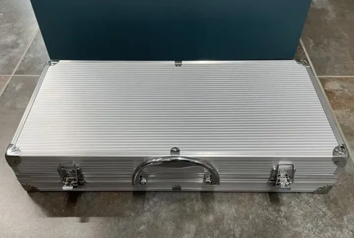 Набір інструментів для барбекю Rainberg AL-10 з нержавіючої сталі в валізі, 10 предметів