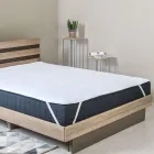 Наматрацник непромокальний Аквастоп на резинці (160*200)