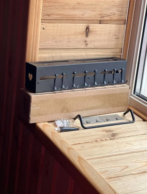 Настінна багатофункціональна стійка для зберігання кухонного приладдя 30 см