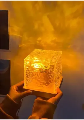 Нічний куб проектор північного сяйва RGB Настільна лампа 4 кольорів. Проекція водяної хвилі. LED світильник від USB