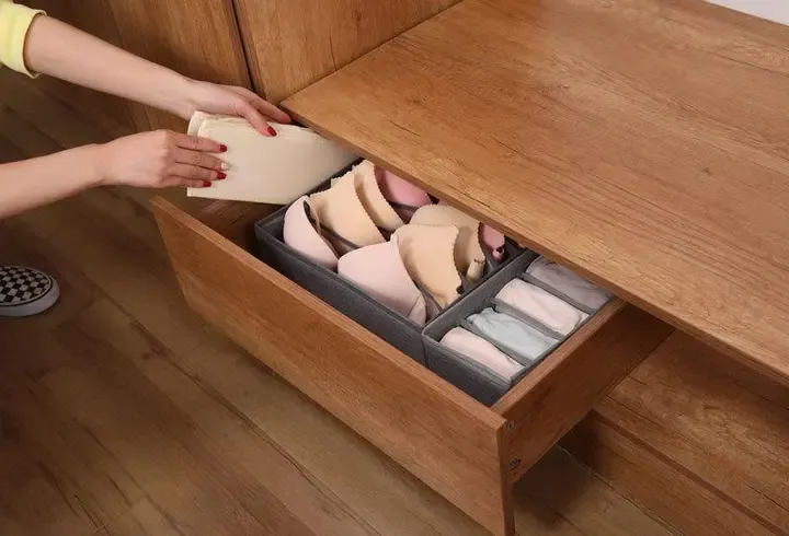 Органайзер 32×32×10 см на 7 відділень для зберігання нижньої білизни Темно-сірий