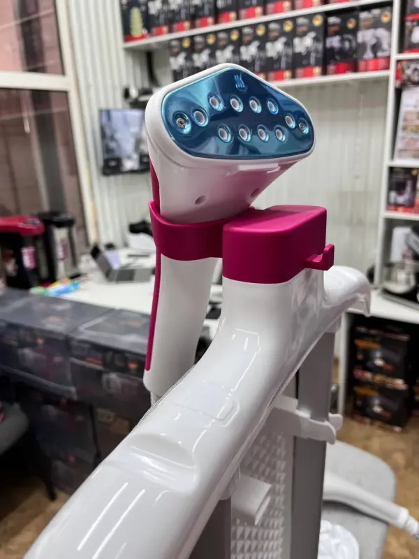 Червоний Відпарювач вертикальний для одягу зі стійкою Zepline ZP-129 3000W