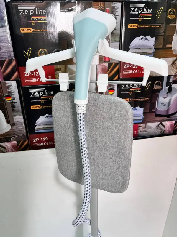 Блакитний Відпарювач вертикальний для одягу зі стійкою Zepline ZP-130 3000W