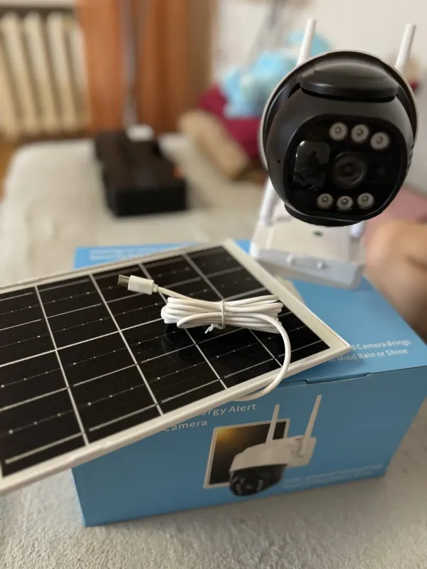 Поворотна погодозахисна сонячна камера безпеки 4G solar cam 1080P