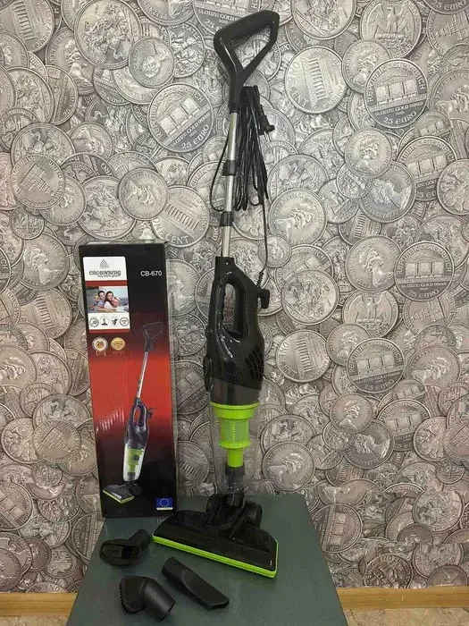 Пилосос ручний Crownberg СВ 670 з контейнером на 3 літри 2500 Вт