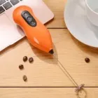 Ручний портативний міні-міксер спінювач для вершків та молока капучинатор