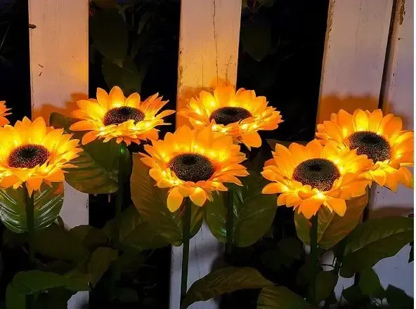 Садовий світильник на сонячній батареї Соняшник, 75 см, Теплий білий / Газовий світлодіодний ліхтар