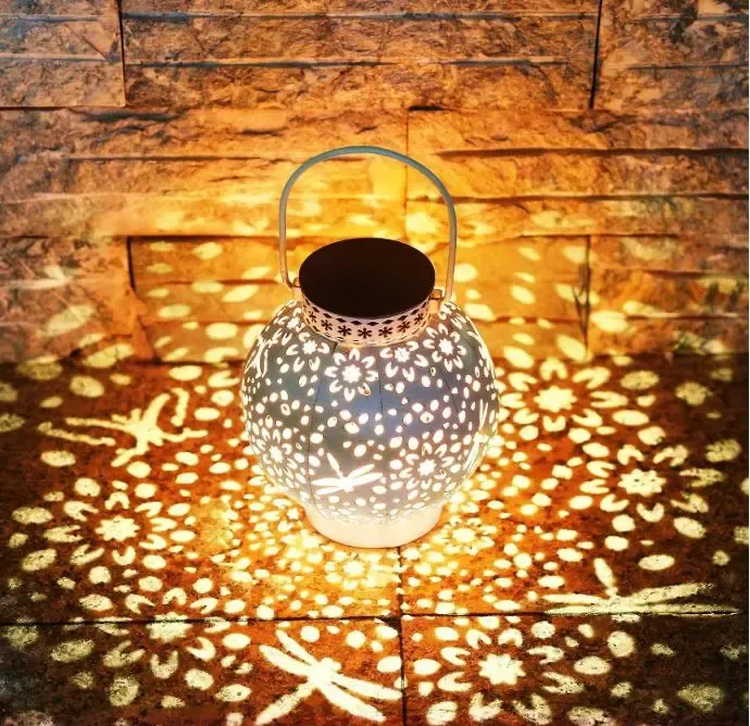 Садовий вуличний ліхтар WW на сонячній батареї