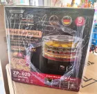 Сушарка для овочів та фруктів Zepline ZP-029 сушарка дегідрататор 800 Вт Чорна